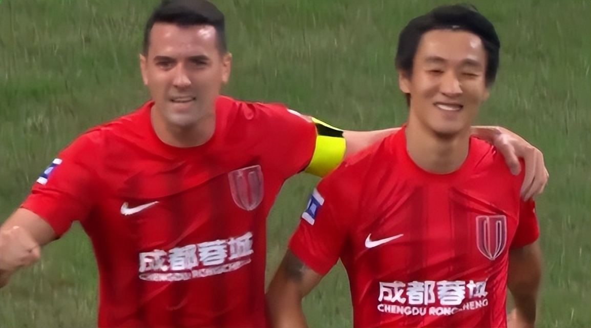 紧急警报,范佩西领衔,的费耶诺德,皇冠体育,Crowns,Sports,Crown,Sports,皇冠体育全站,综合娱乐入口,电竞竞猜,体育竞猜,皇冠体育下载,英雄联盟,英雄联盟竞猜,有礼投注