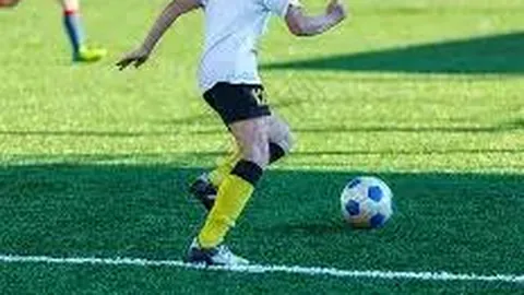 《曼联赛风云榜揭晓：乌加特独揽最低2分，多尔古、约罗、达洛特齐齐陷4分低谷！》