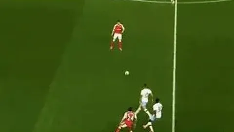 “切尔西难求一胜，加纳乔头球击中门框，伯恩茅斯逼平蓝军三连平悬疑迭起”